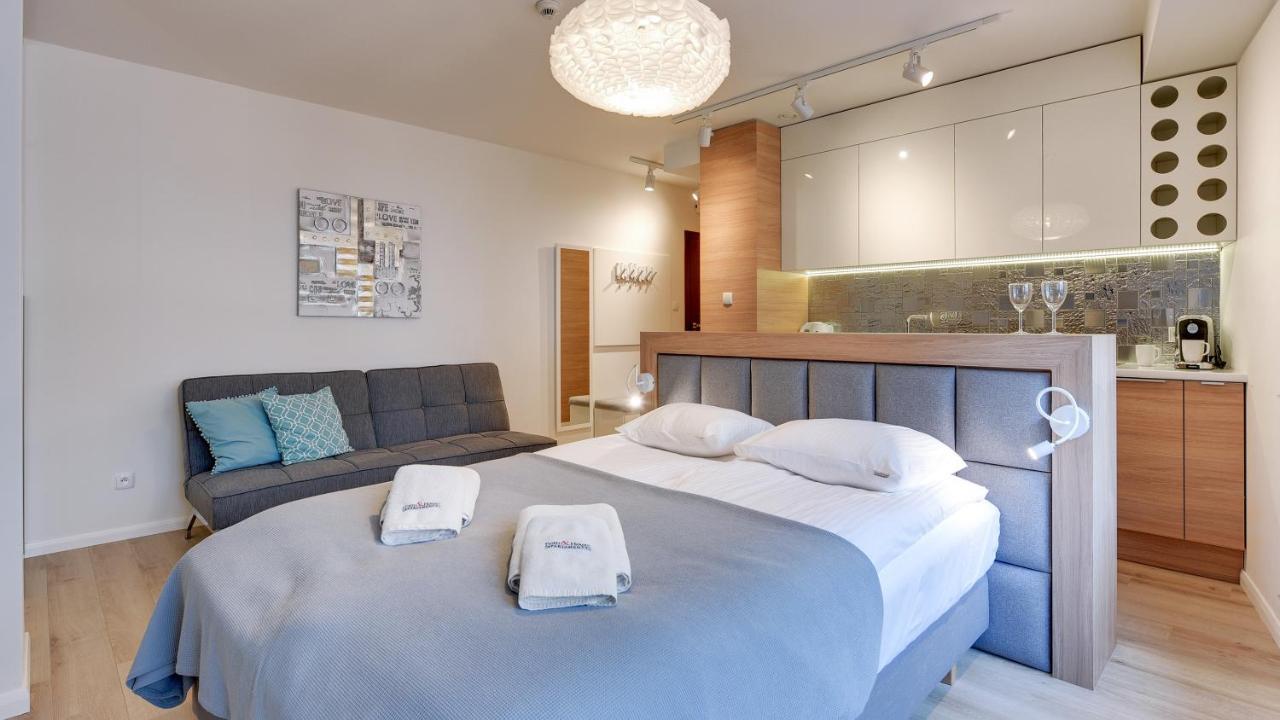 Dom & House - Apartments Old Town Tartaczna グダニスク エクステリア 写真